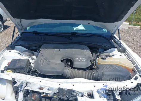 2017 Chrysler 300 Limited from USA, damaged, VIN 2C3CCAAGXHH552686